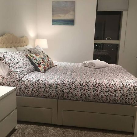Grand Serviced Apartment***** Croydon Dış mekan fotoğraf